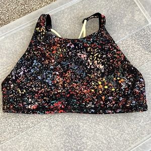 Lululemon free to be Bra size 10 Flowerescent